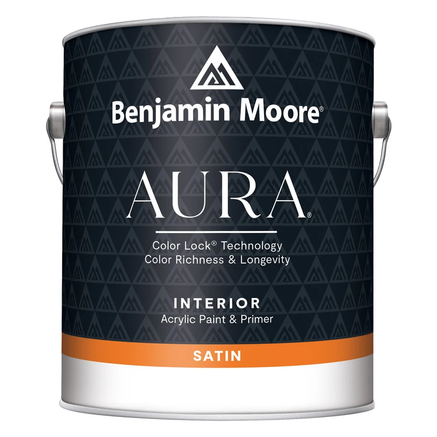 Benjamin Moore Aura Interior in Hale Navy HC-154