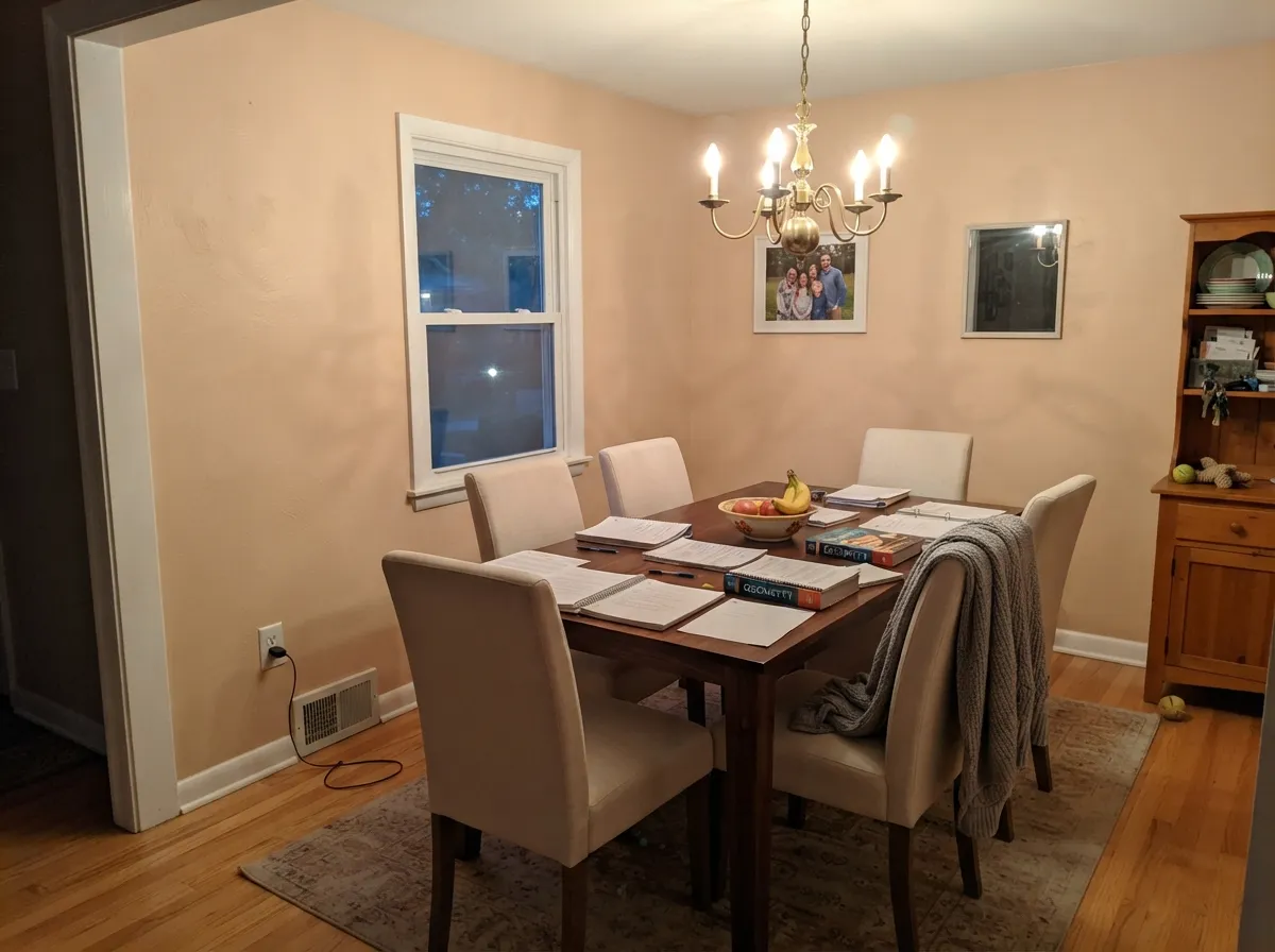 With walnut, cream linen and warm lamps the yellow-red comes forward on purpose — this is Beige's best evening company.