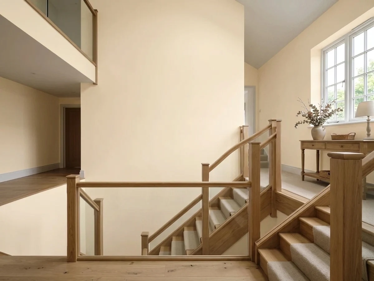 Benjamin Moore Cream in a stairway